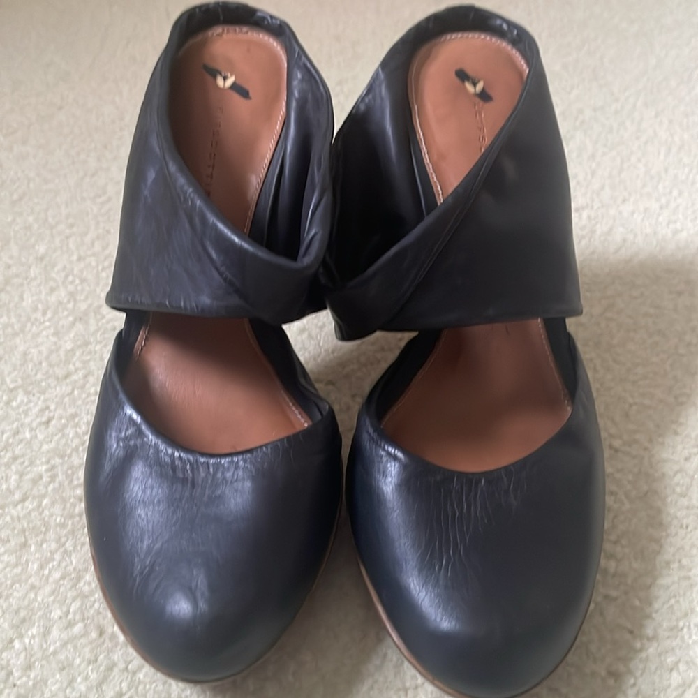 Leifsdottir Black Leather Ankle Wrap Heels - Picture 2 of 11